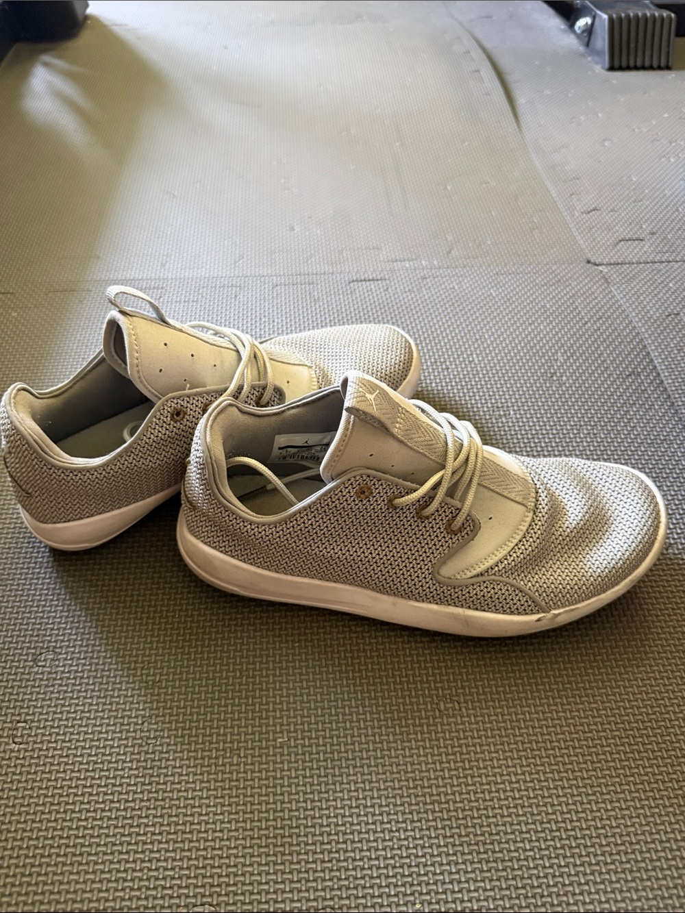 Jordan eclipse- Light Gray - Picture 6 of 6